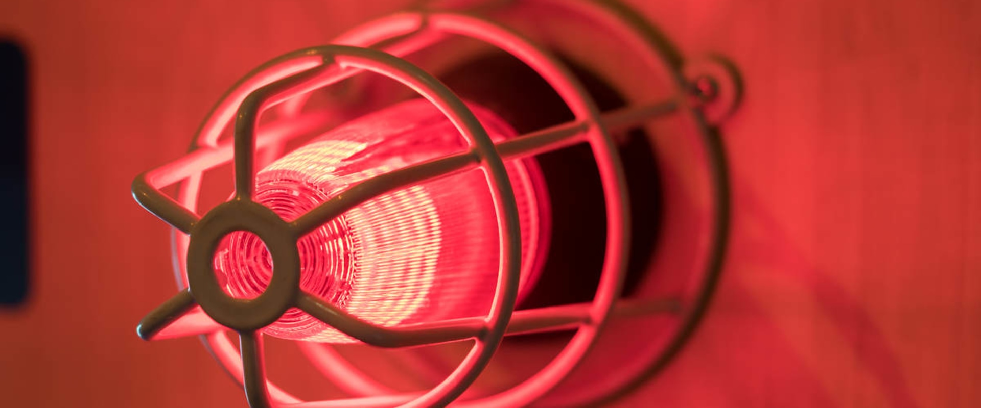 Emergency Lights: A Comprehensive Overview