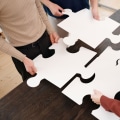 Choosing the Right Team Size and Members for an Escape Room Game